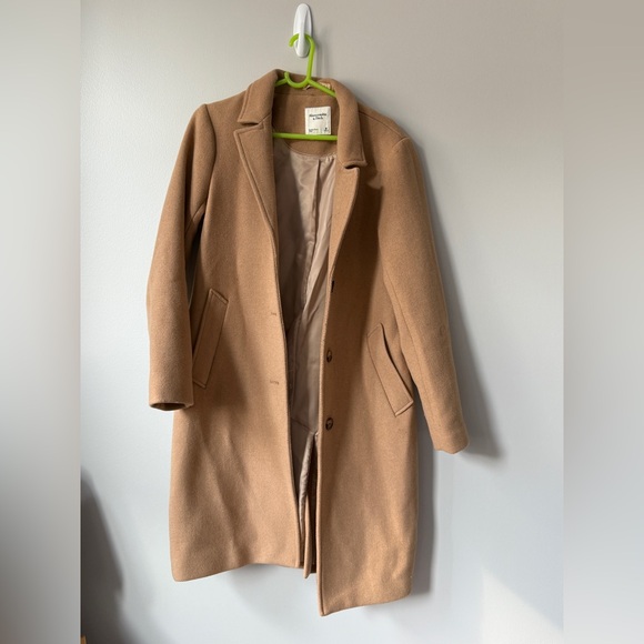 Abercrombie & Fitch Jackets & Blazers - Abercrombie & Fitch Dad Coat, tan color, medium